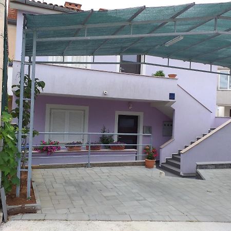 Apartman Jurjevic クルク エクステリア 写真